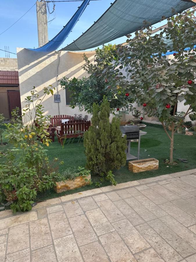 Steele Honey Bed & Breakfast Jericho Bagian luar foto